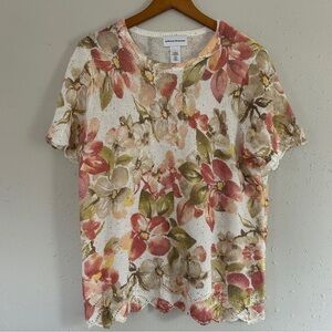 🦋 Alfred Dunner Cream Floral Sequin Scalloped Short Sleeve Sweater Blouse XL